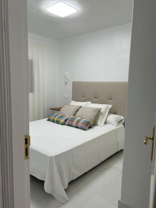 Moderno Apartamento Cerca Al Mar Tias Luaran gambar