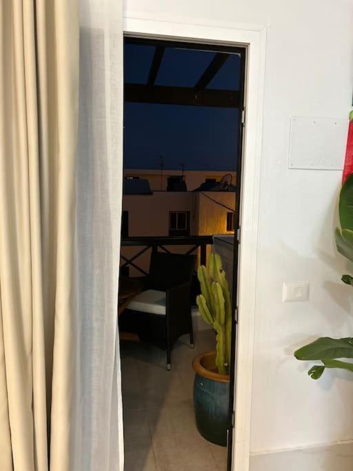 Moderno Apartamento Cerca Al Mar Tias Luaran gambar